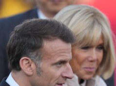 Emmanuel Macron respinge la riapertura militare Hormuz