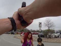 Donna uccisa a colpi di arma da fuoco dopo aver presumibilmente rapito un bambino a Walmart