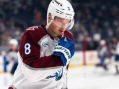 NHL Insider rilascia un aggiornamento sugli infortuni sulla star di Avalanche Cale Makar