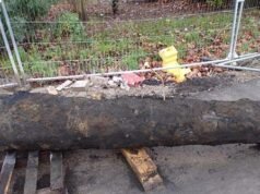 Una squadra di costruttori del Regno Unito dissotterra un “raro” cannone di 300 anni