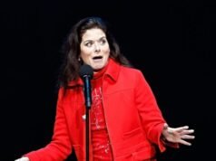Debra Messing è stata arrostita per essere fuggita dalla città che la sua politica ha contribuito a distruggere