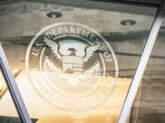 Famiglia El Gamal di nuovo sotto custodia dell’ICE dopo il rilascio da 10 mesi di detenzione