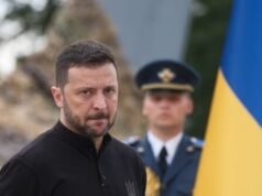 Zelenskyj presenta una legislazione per estendere nuovamente la legge marziale in Ucraina