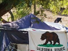 Marlow descrive la Pasqua in una città gestita dai democratici