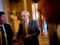 Mitch McConnell si oppone a Donald Trump