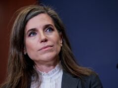 Nancy Mace lotta per sfondare nella corsa al governatore di SC