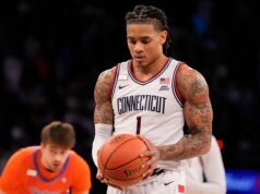 UConn riceve un preoccupante aggiornamento sulla palla in solitario prima del match delle Final Four con l’Illinois