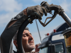 La produzione petrolifera dell’OPEC rallenta drasticamente a causa della guerra con l’Iran