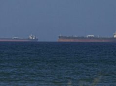 Trump mette in guardia l’Iran sulle tasse sulle petroliere dello Stretto di Hormuz