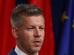 Elezioni in Ungheria: chi è Peter Magyar e perché Obama e Clinton sono così entusiasti di lui?