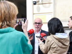 Il processo di amnistia di massa dei migranti in Spagna fa crollare i servizi sociali in tutta Madrid