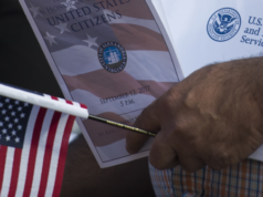 Le riforme di Trump riducono l’immigrazione legale del 50%.