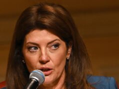 GUARDA: Trump definisce il conduttore di 60 Minutes “orribile” e “vergognoso” per aver letto il manifesto di Gunman