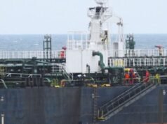 La Svezia sale a bordo della petroliera russa “flotta ombra” accusata di fuoriuscita di petrolio