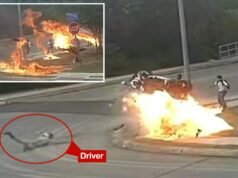 La motocicletta esce fuori strada ed esplode – mancano per un pelo i bambini delle scuole – in un video folle