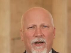 Hakeem Jeffries ha riconosciuto che i democratici sono “in guerra” con il popolo americano