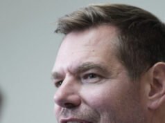 Il rappresentante Swalwell accusato di violenza sessuale da parte di un ex membro dello staff