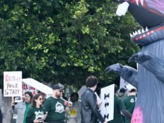 La Screenwriters Union e gli Hollywood Studios raggiungono un accordo provvisorio quadriennale