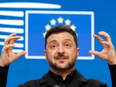 L’UE approva formalmente il prestito da 90 miliardi di euro all’Ucraina e nuove sanzioni alla Russia