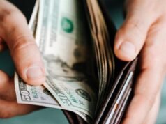 Il Tennessee riflette sulle tasse sui trasferimenti di denaro all’estero dei migranti