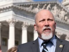 Esclusivo: il rappresentante Roy presenta un disegno di legge che combina il finanziamento DHS di 60 giorni con il SAVE America Act