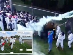 La polizia spara proiettili di gomma e gas lacrimogeni per respingere 1.000 attivisti per i diritti degli animali che tentano di liberare i beagle dal laboratorio di ricerca