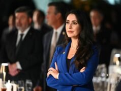 Il Congresso chiede al Dipartimento di Guerra di pubblicare 46 video segreti sugli UFO: “Vedrete delle strane cose del cazzo”