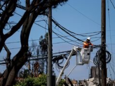 Una tassa salata per riparare i lampioni di Los Angeles? Non insultarci