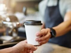 Secondo uno studio, la tua abitudine quotidiana al caffè potrebbe tranquillamente rimodellare il tuo intestino e il tuo umore