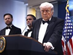 L’assassino accusato stava prendendo di mira Trump e funzionari statunitensi, dicono le autorità