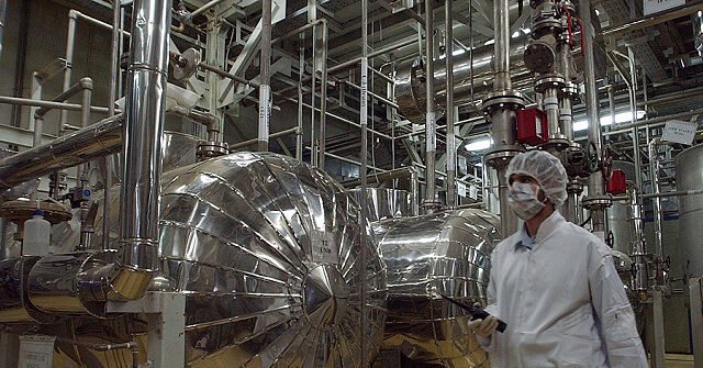 file2005-Uranium-Conversion-Facility-outside-Iranian-city-Isfahan-ap-640x335.jpg