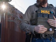 Il DHS afferma che i numeri di autodeportazione hanno raggiunto oltre 72.000