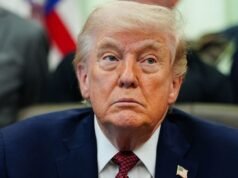 L’amministratore delegato della società di media di Trump è stato estromesso dopo aver perso miliardi