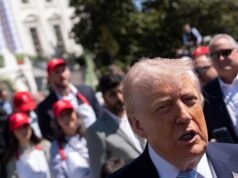 Il massimo democratico chiede a Donald Trump di sottoporsi a un test sulla demenza