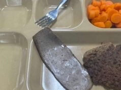 La Marina degli Stati Uniti nega la carenza di cibo dopo che sono emerse foto cupe dalle navi sottoposte al blocco