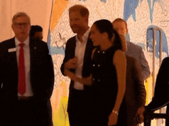 Harry e Meghan arrivano all’ospedale pediatrico per la prima tappa del tour australiano