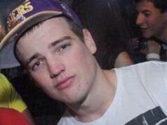 “Uomo problematico” è andato in overdose prima del presunto omicidio da parte della madre, secondo la corte