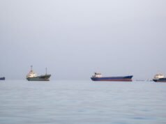 Trump ordina all’esercito americano di “sparare e uccidere” le piccole imbarcazioni iraniane