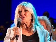 Nancy Sinatra scatta al “Sacrilege” di Donald Trump per aver condiviso la performance di Frank Sinatra