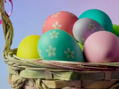 Volontari a livello nazionale lavorano per donare cesti pasquali ai bambini bisognosi