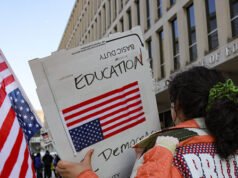 I sindacati degli insegnanti versano 1 miliardo di dollari alle cause della sinistra