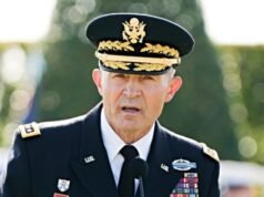 Il capo di stato maggiore dell’esercito americano va in pensione “con effetto immediato”