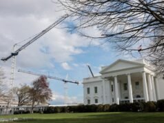 Trump presenta una mozione di emergenza per continuare a costruire la sala da ballo della Casa Bianca