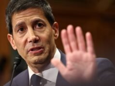 Il candidato di Trump alla Fed Warsh promette l’indipendenza, dice di non essere un “burattino da calzino”