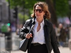 QUENTIN LETTS: Liz Kendall è venuta fuori, con la camicetta di seta sbottonata appena a nord dell’ombelico. Che incontro deve essere stato