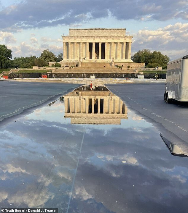 108663807-15824331-One_image_showed_the_Washington_Monument_perfectly_mirrored_in_t-a-32_1778975696565.jpg