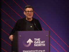 Andy Burnham cerca di sedare la reazione negativa sulla richiesta di rientrare nell’UE mentre barcolla a sinistra in un disperato passo elettorale… mentre il deluso Starmer ANCORA insiste che sarà Primo Ministro negli anni ’30