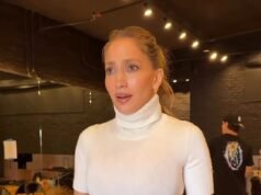 Jennifer Lopez, 56 anni, mostra i suoi addominali sorprendentemente scolpiti in un top corto mentre si esercita per la prossima tappa del tour