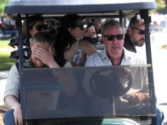Diddly squat!: I commercianti fanno le valigie e lasciano presto il Farm-Fest di Jeremy Clarkson affermando che alcune bancarelle erano “bloccate da un camion”… e persino Spud Man ha faticato a realizzare un profitto