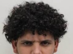 Due migranti algerini che si aggiravano nei luoghi turistici di Londra prima di tentare di derubare un orologio da 15.000 sterline da un ricco kuwaitiano fuori dall’hotel vengono incarcerati